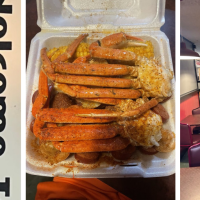 BIG T’S Seafood Restaurant